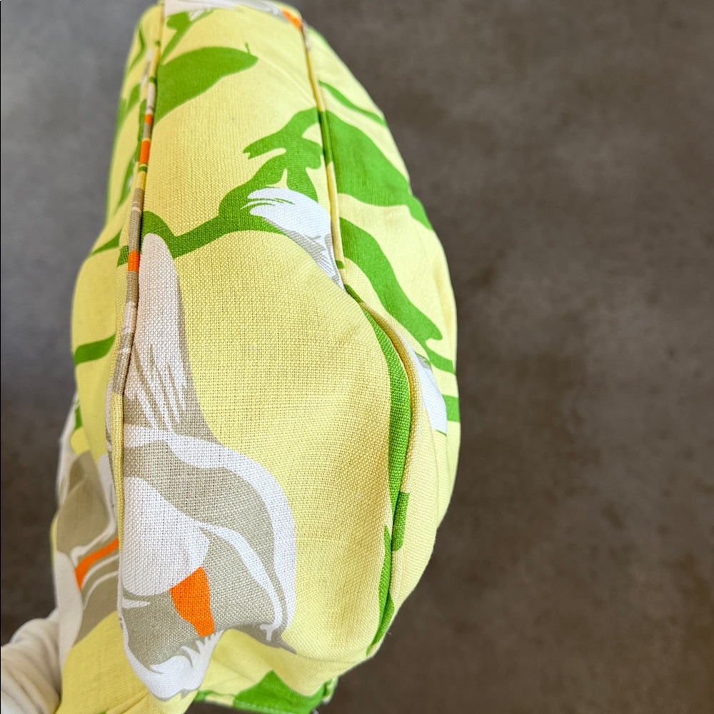 BARNEYS NEW YORK FLORAL BAG - Picture 5 of 7